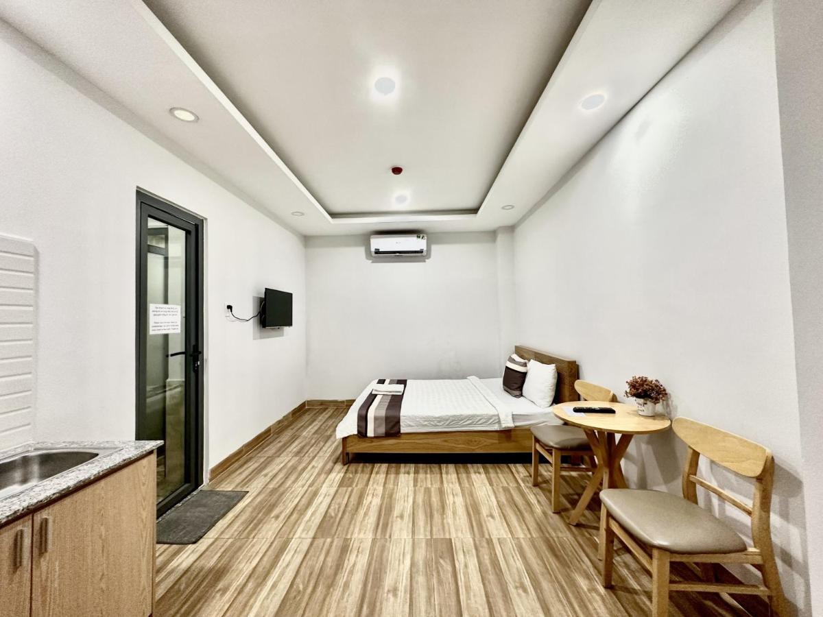 The Jade Hotel Near Tan Son Nhat Airport Хошимин Экстерьер фото